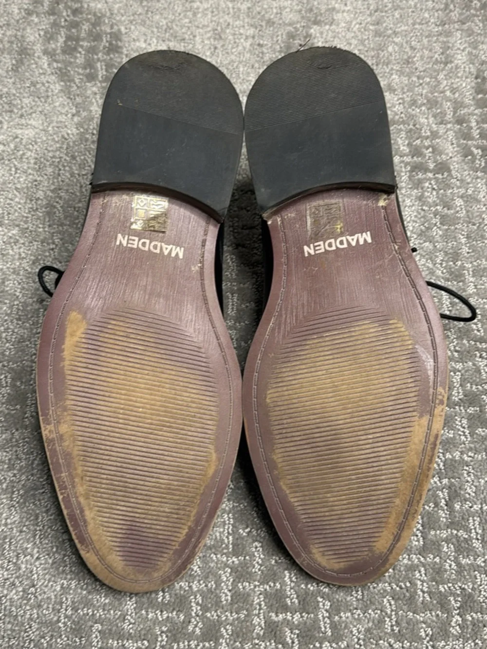Steve Madden Black Leather Derby Shoes with Brown Welt Ortholite